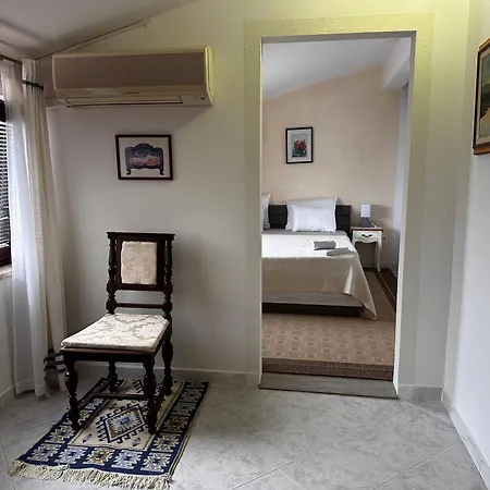 Apartments Vesna Funtana Exterior photo
