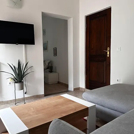 Apartments Vesna Funtana Exterior photo
